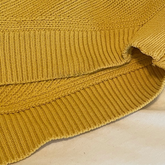 Yellow Aritzia sweater tank - Picture 5 of 5